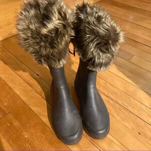 NWOT Le Chameau clan chapka brown faux  fur rubber boots